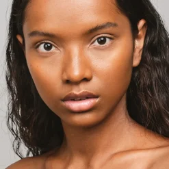 Skin Equal Foundation #70 Caramel 30ml