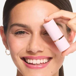 Skin Silk Marble Blush Stick Pinched Light Pink 4,5g