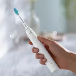 Sonicare 3100 Series Sonic Electric Toothbrush & Travelbag White