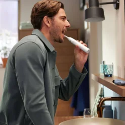 Sonicare 5500 Sonic Electric Toothbrush White