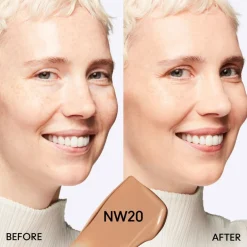 Studio Fix Fluid Broad Spectrum Spf 15 NW20 30ml