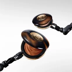 Teint Idole Ultra Wear C.E. Skin Transforming Bronzer 05 Tan 10g