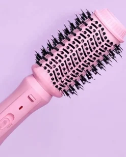 The Interchangable Blow Dry Brush