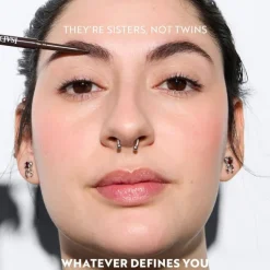 The Precision Brow Pen Definition & Waterproof 05 Taupe 0,09g