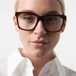 Therese Large Dark Brown Strength 1.0 +