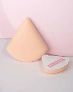 Triangular Pillow Puff Duo