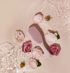 Ultimate Wet Detangler Hairbrush Millennial Pink