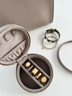Velvet Jewellery Box Round Sand