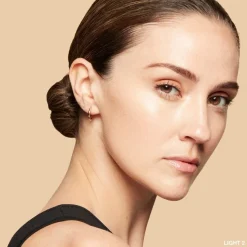 Vitamin Enriched Skin Tint SPF15 Light 2 50ml