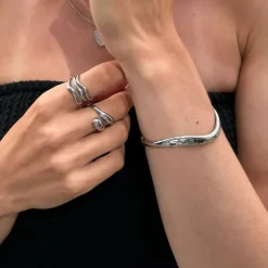 Wavy Bracelet Steel 17,5cm