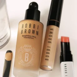 Weightless Skin Foundation SPF15 Warm Natural 30ml