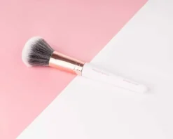 White & Gold Powder Brush