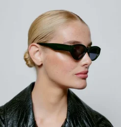 Winnie Dark Green Transparent