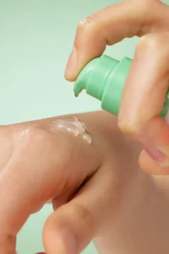 Wonder Releaf Centella Serum Unscented 60ml